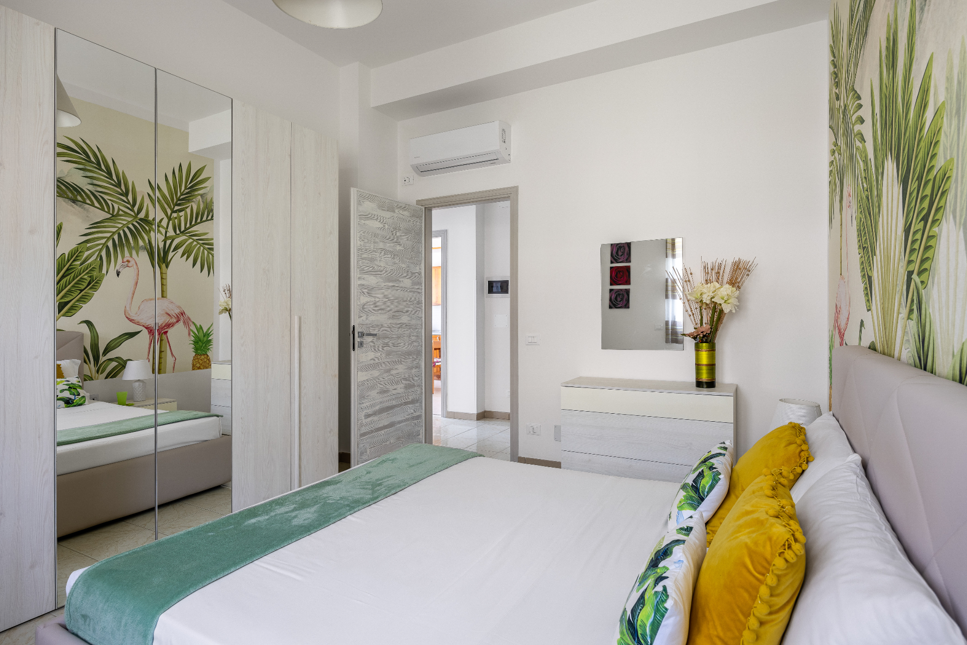Tropical Loft — Salemi